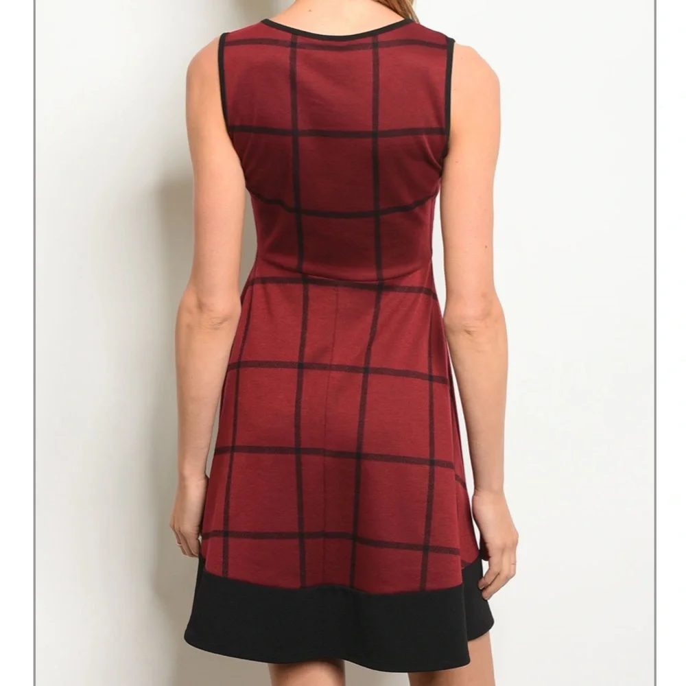 Black & Wine Color Fit & Flare Dress - Picture 6 of 6